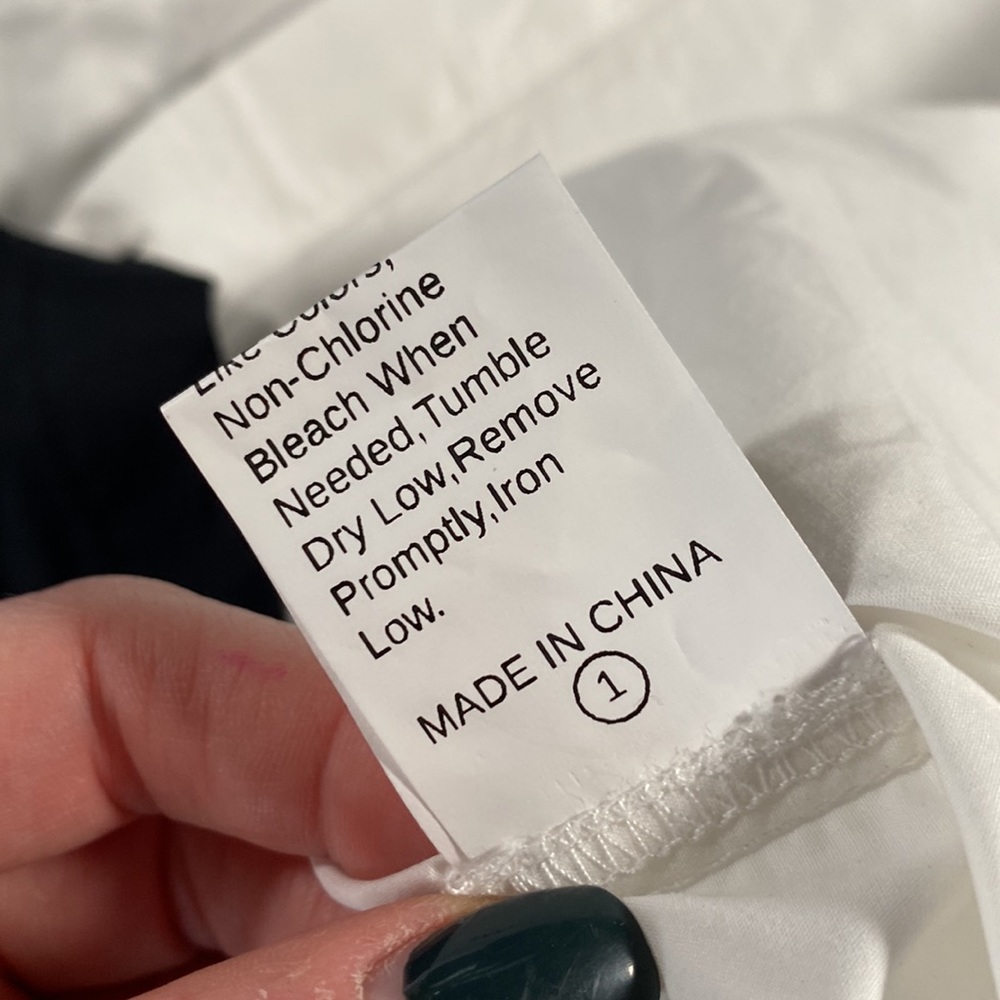 Shein • Contrasting Colorblock Split Button Up Bl… - image 11